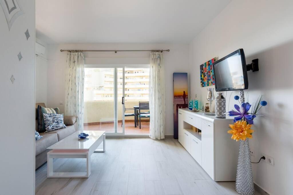 Sol Apartment - C&G Benal Beach Benalmádena Exterior foto
