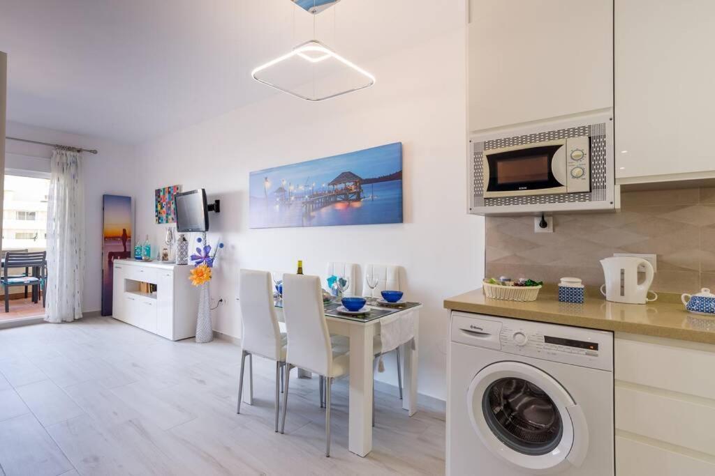 Sol Apartment - C&G Benal Beach Benalmádena Exterior foto